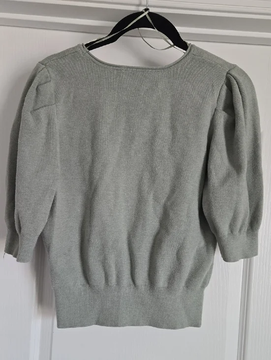 Cyrus Sweater Top 3/4 Sleeve Light Sage Green Small - Picture 3 of 4